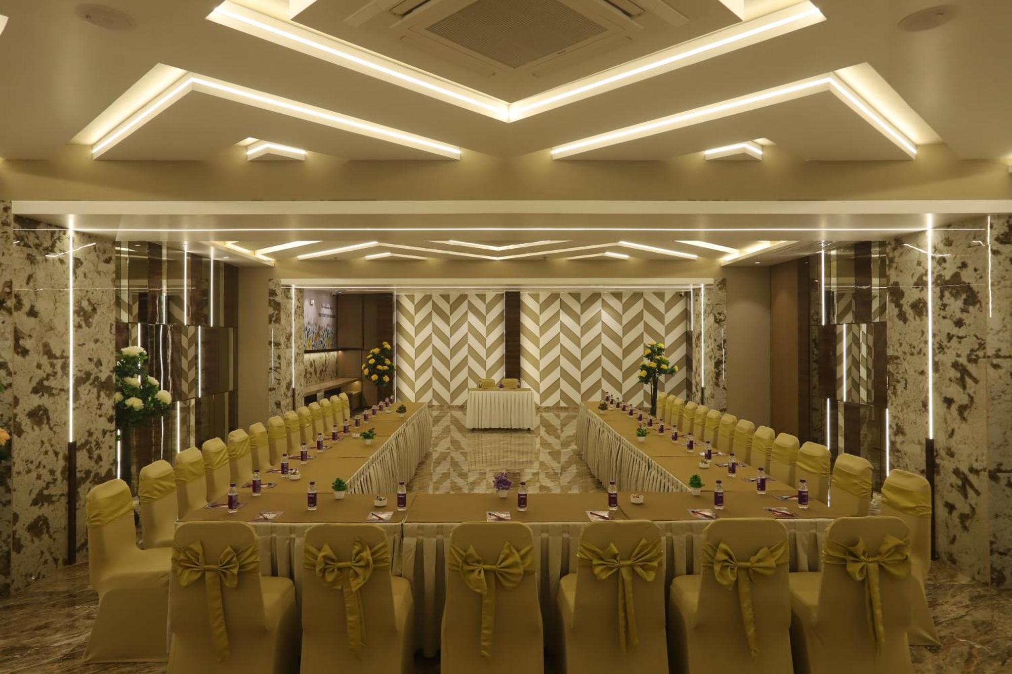 Hotel Auris & Banquets, Mumbai International Airport Exterior foto